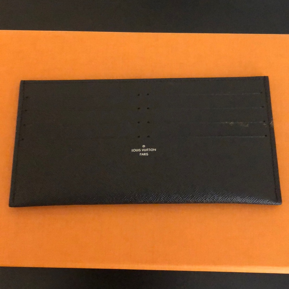 Authentic Louis Vuitton EPI Leather card holder